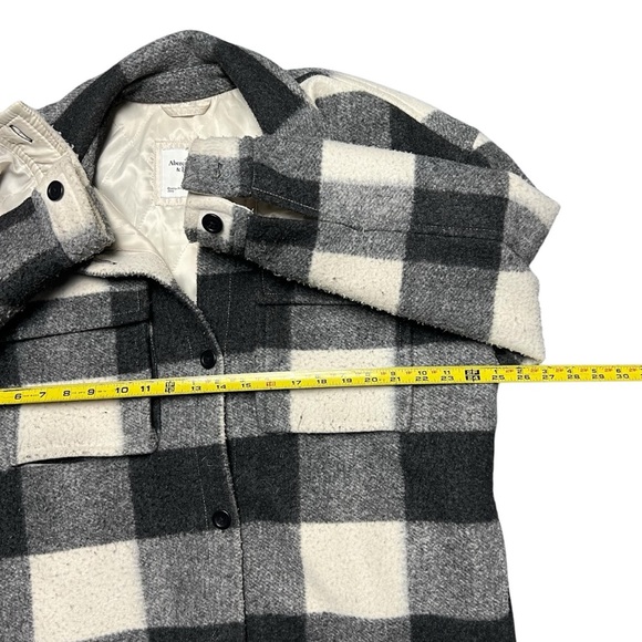 Abercrombie & Fitch Oversize Plaid Jacket Black & White Winter Outdoor M - Picture 5 of 6